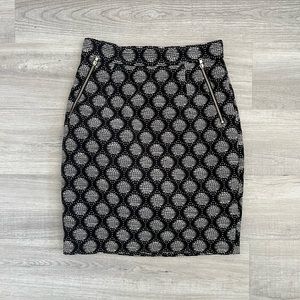 H&M Black/White Design Pencil Skirt